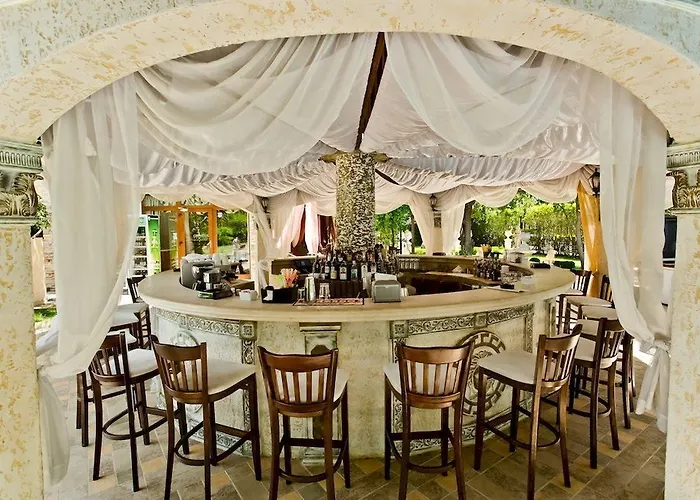 Family Gold Pearl (adults Only) Otel 3*