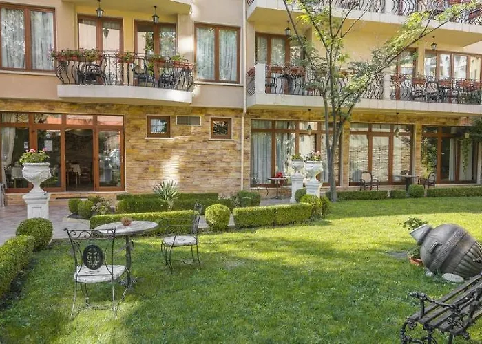 Otel Family Gold Pearl (adults Only) 3*