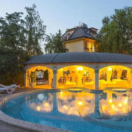 Family Gold Pearl (adults Only)