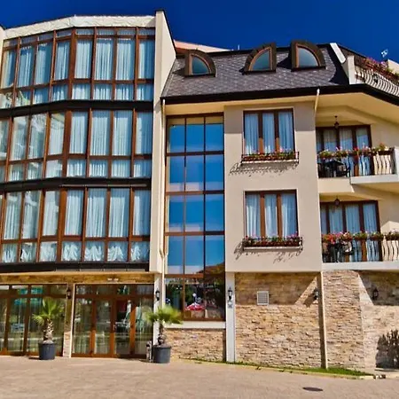 Family Gold Pearl (adults Only) 3*