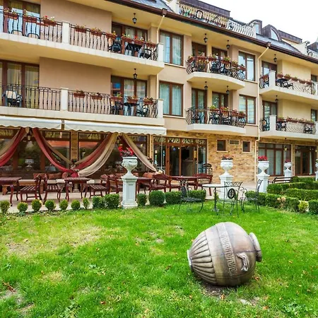 Family Gold Pearl (adults Only) 3*