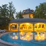 Family Gold Pearl (adults Only)