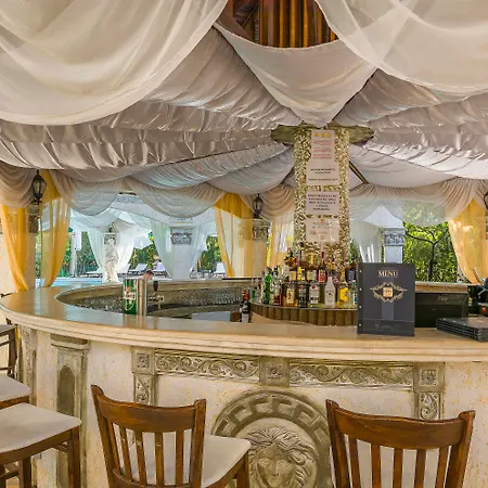 Hotel Family Gold Pearl (adults Only) 3*