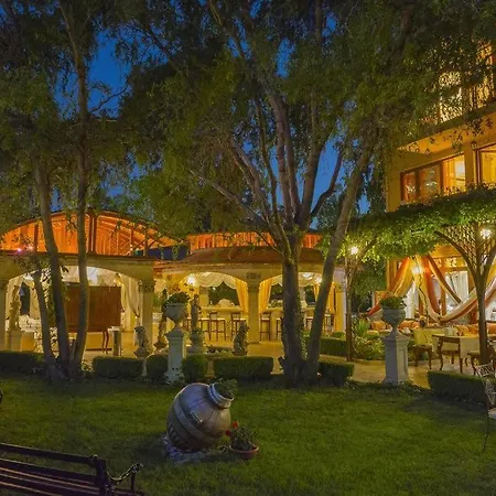 Хотел Family Gold Pearl (adults Only) 3*