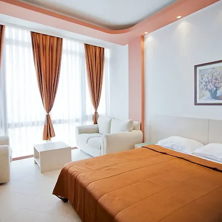 Хотел Family Gold Pearl (adults Only) 3*