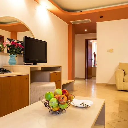 Хотел Family Gold Pearl (adults Only) 3*