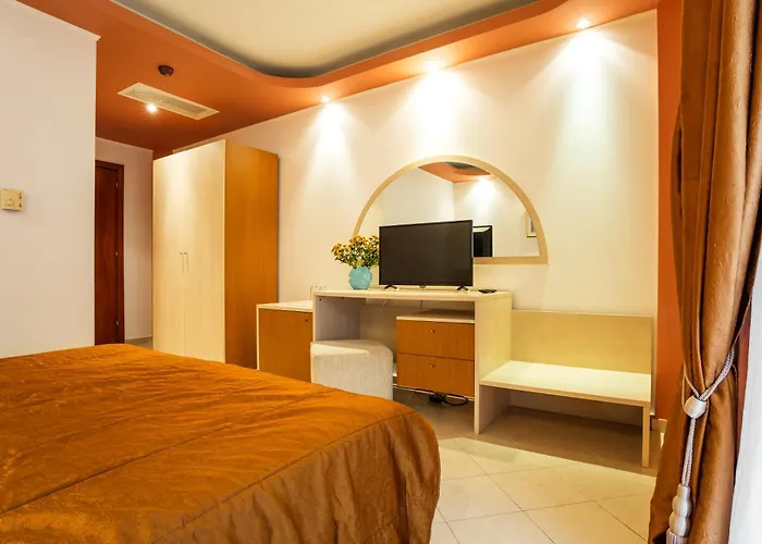 Family Gold Pearl (adults Only) Slantchev Briag