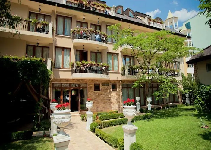 Family Gold Pearl (adults Only) Hotel 3*