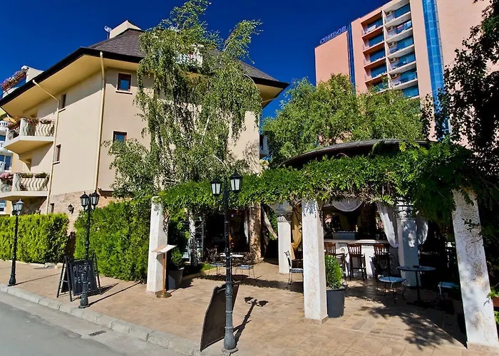 Family Gold Pearl (adults Only) Hotel